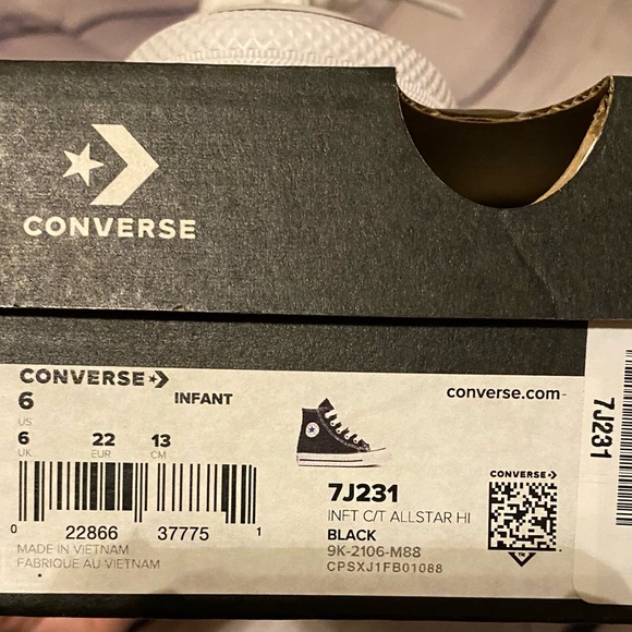 Baby Converse High Top Black and White Sneakers 0-6months - Picture 4 of 4